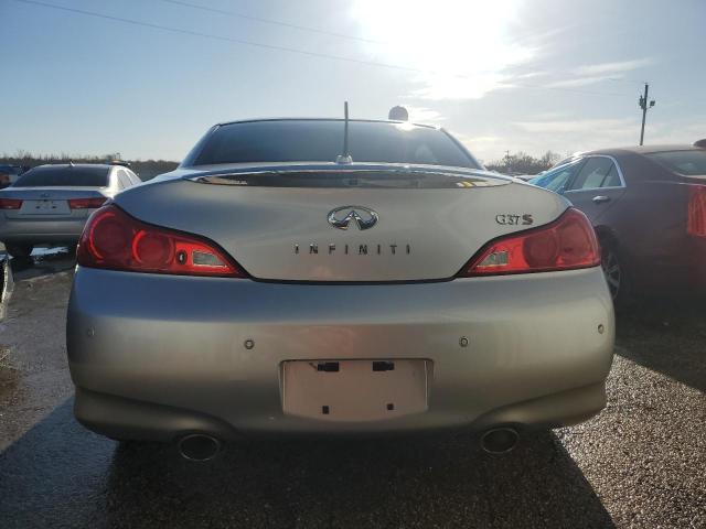  INFINITI G37 2012 Srebrny