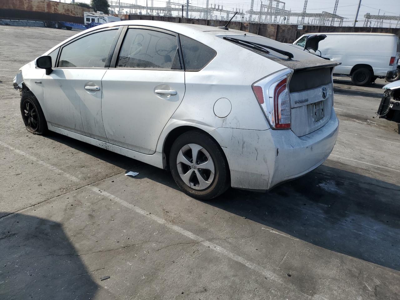 VIN JTDKN3DUXD5566068 2013 TOYOTA PRIUS no.2