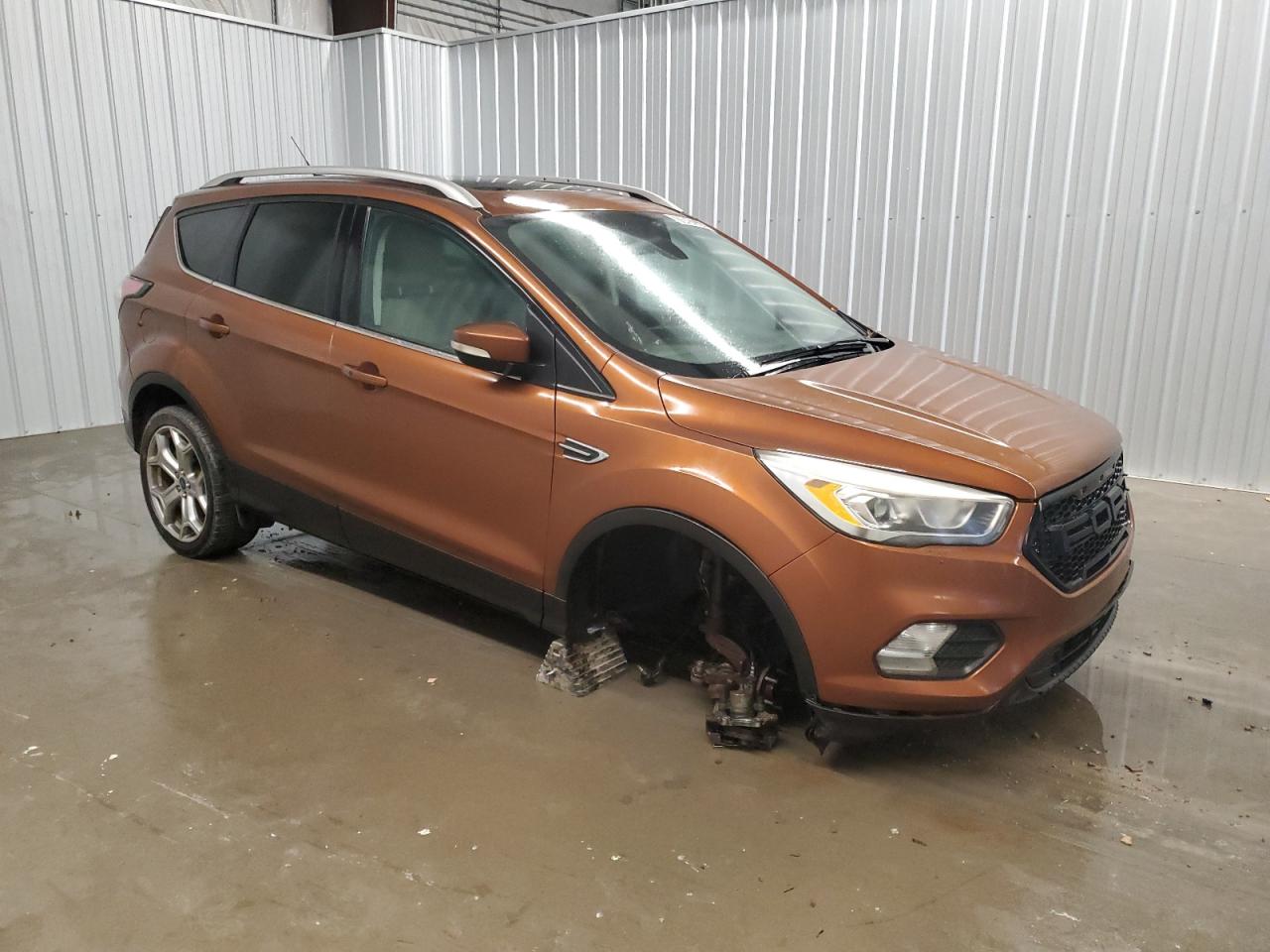 VIN 1FMCU0JD1HUA18543 2017 FORD ESCAPE no.4