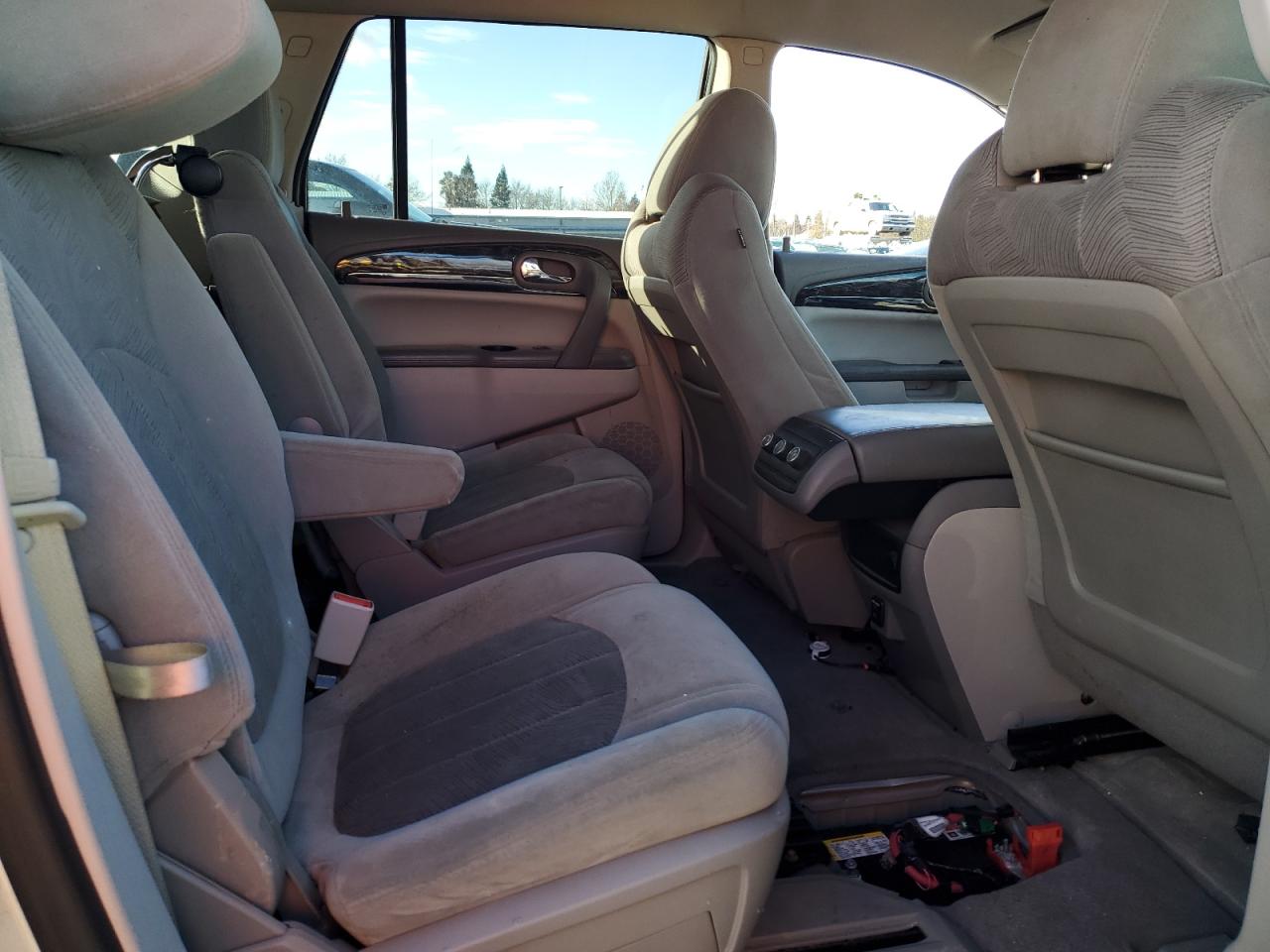 2014 Buick Enclave - Image 11