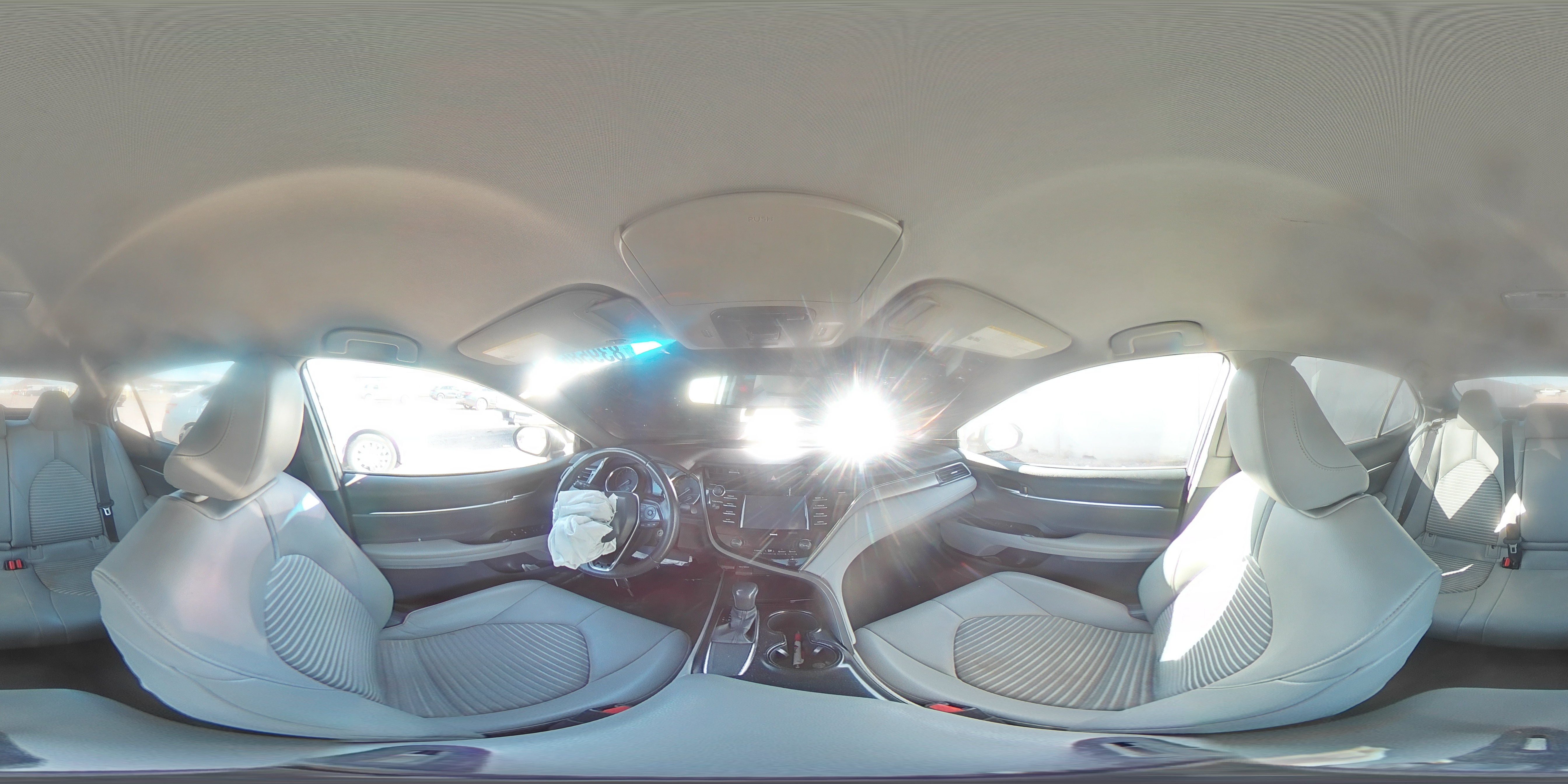 2020 Toyota Camry - Image 12