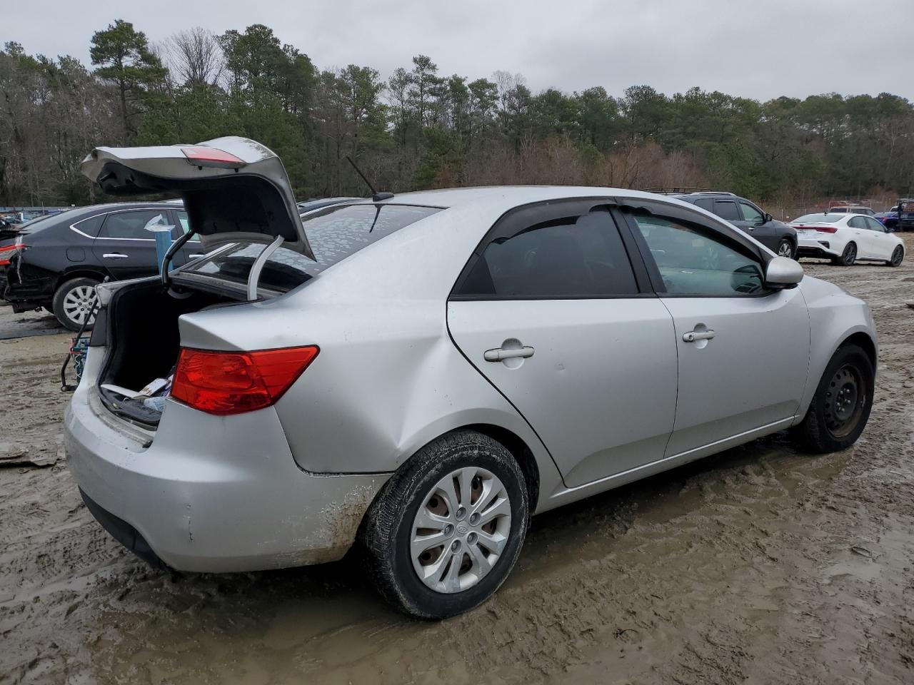 2010 Kia Forte - Image 3