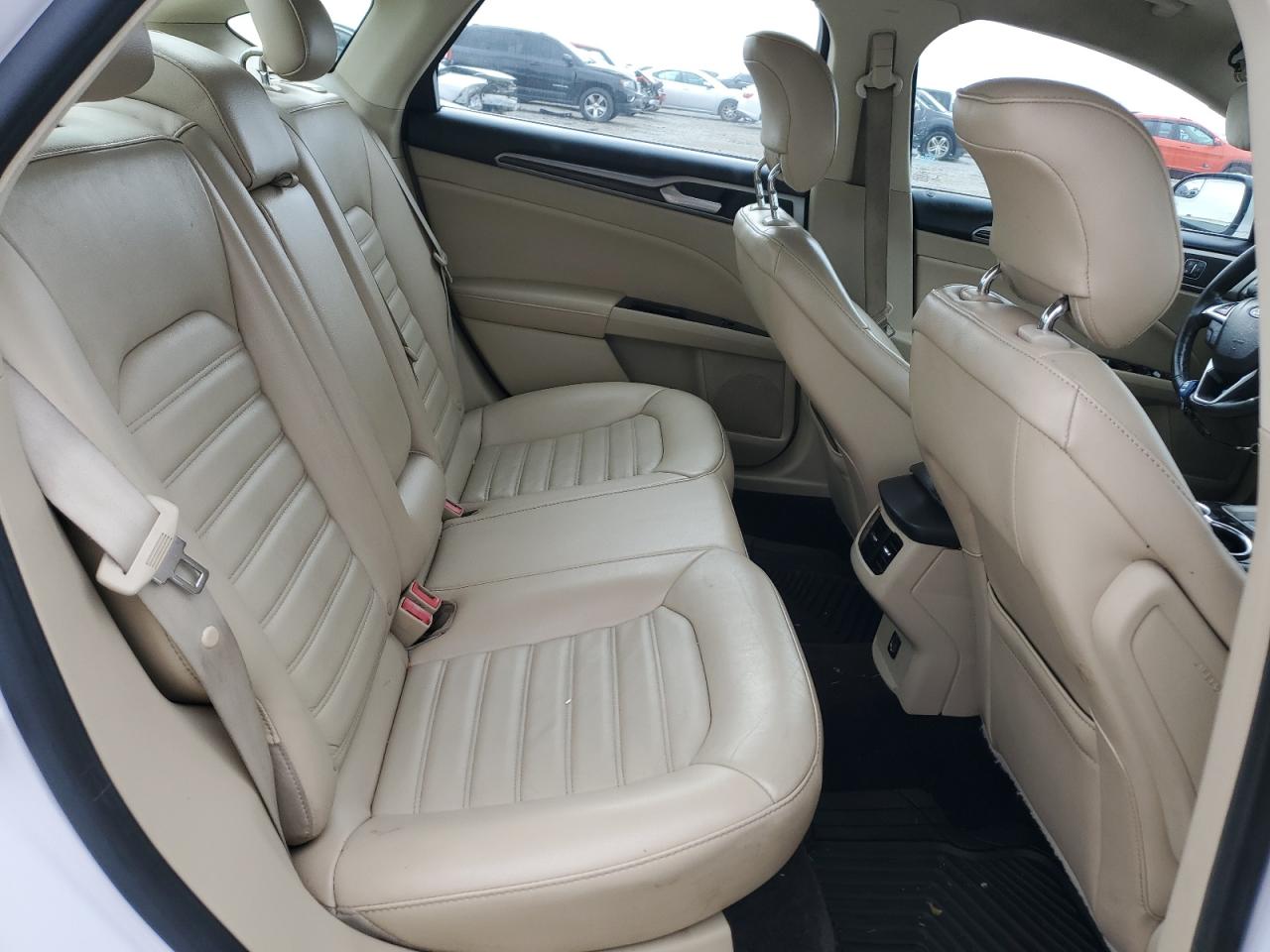 2014 Ford Fusion - Image 10