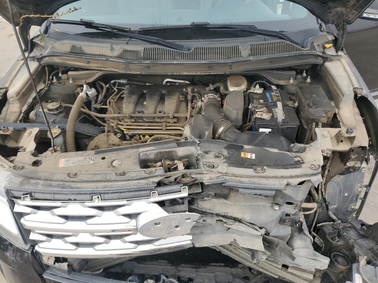 2018 Ford Explorer - Image 12