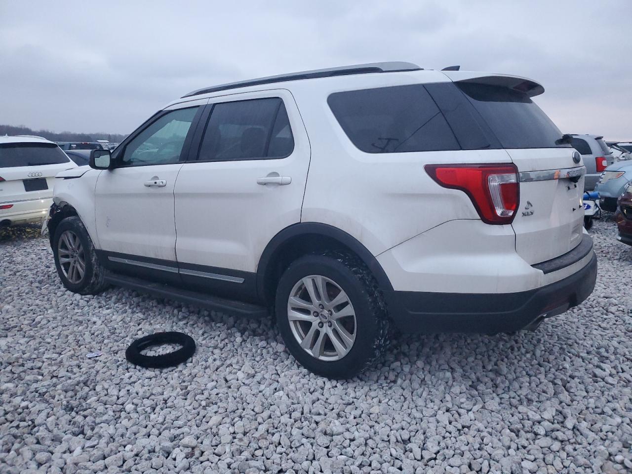 VIN 1FM5K8D87JGB50609 2018 FORD EXPLORER no.2