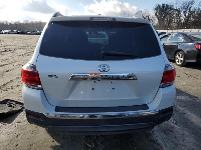  TOYOTA HIGHLANDER 2013 White