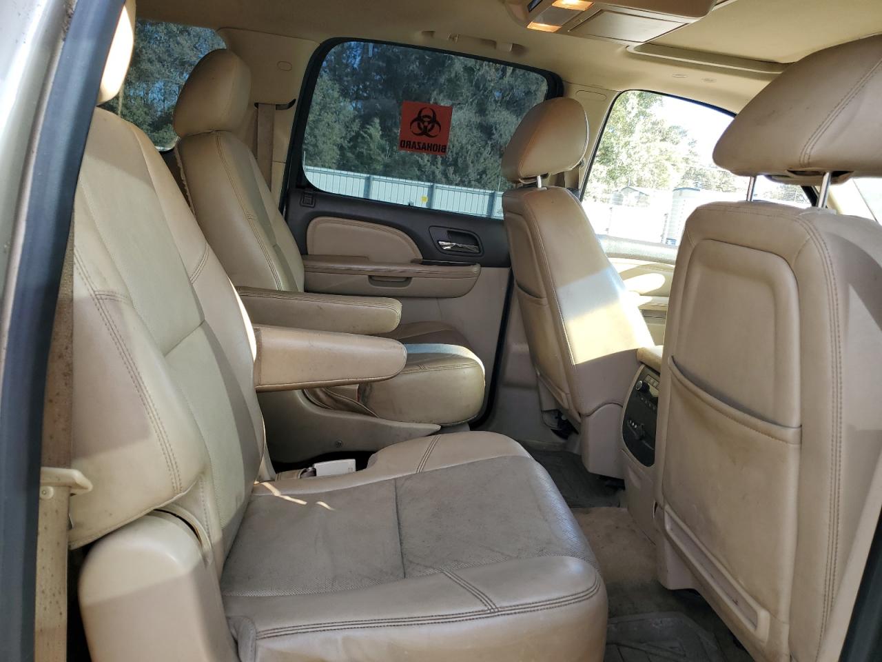 2013 GMC Yukon - Image 11