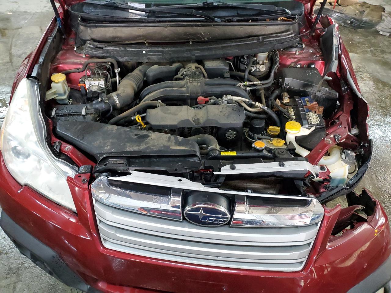 2013 Subaru Outback - Image 12