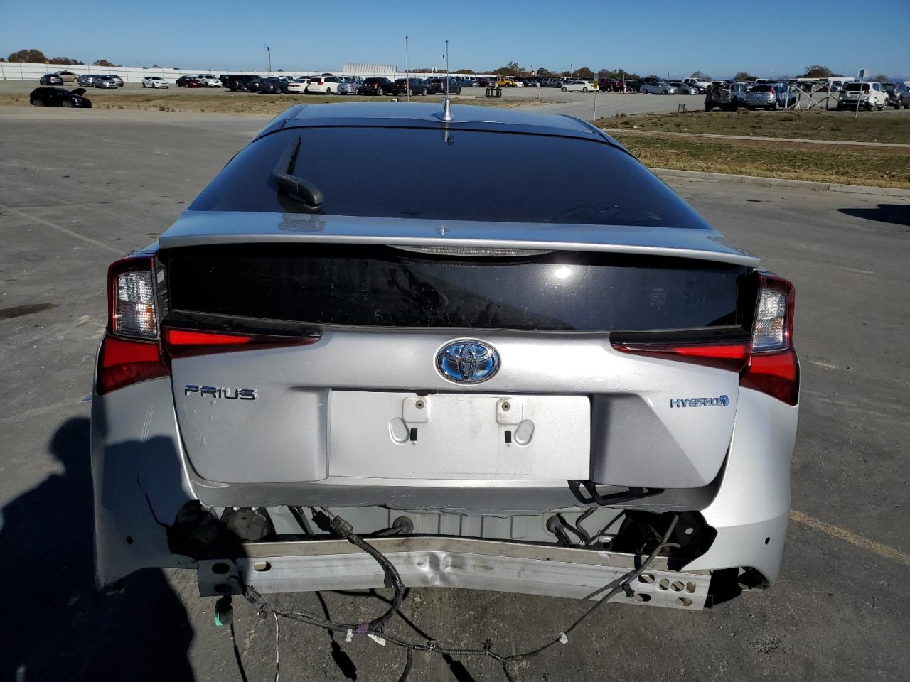 2019 Toyota Prius - Image 6