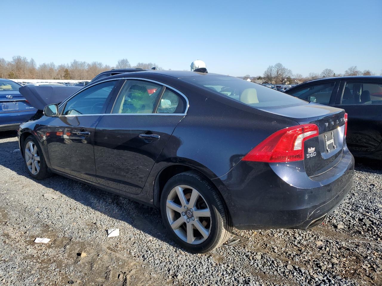 2016 Volvo S60 - Image 2