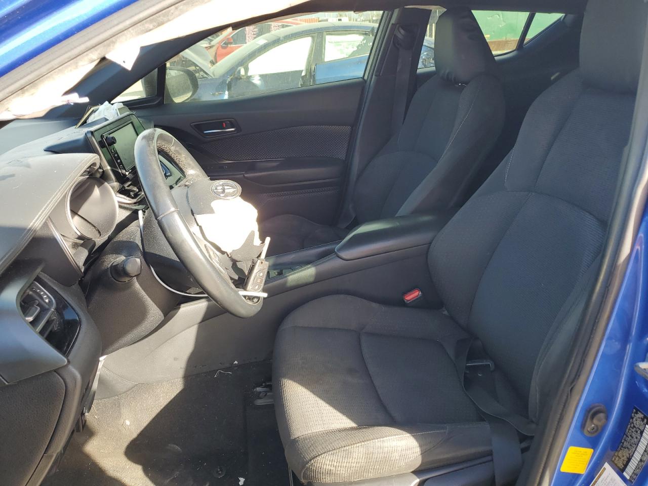 JTNKHMBX5J1010307 TOYOTA C-HR 2018