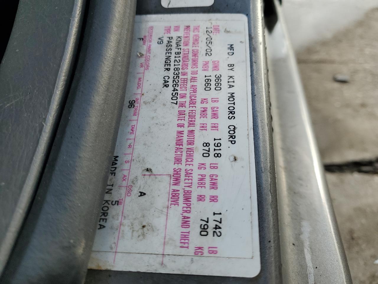 2003 Kia Spectra Base VIN: KNAFB121835264507 Lot: 63814705