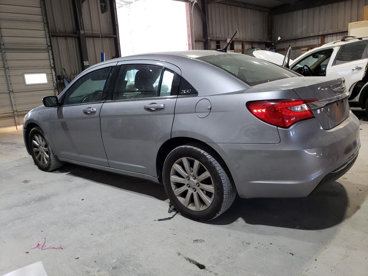 VIN 1C3CCBBB0DN541867 2013 CHRYSLER 200 no.2