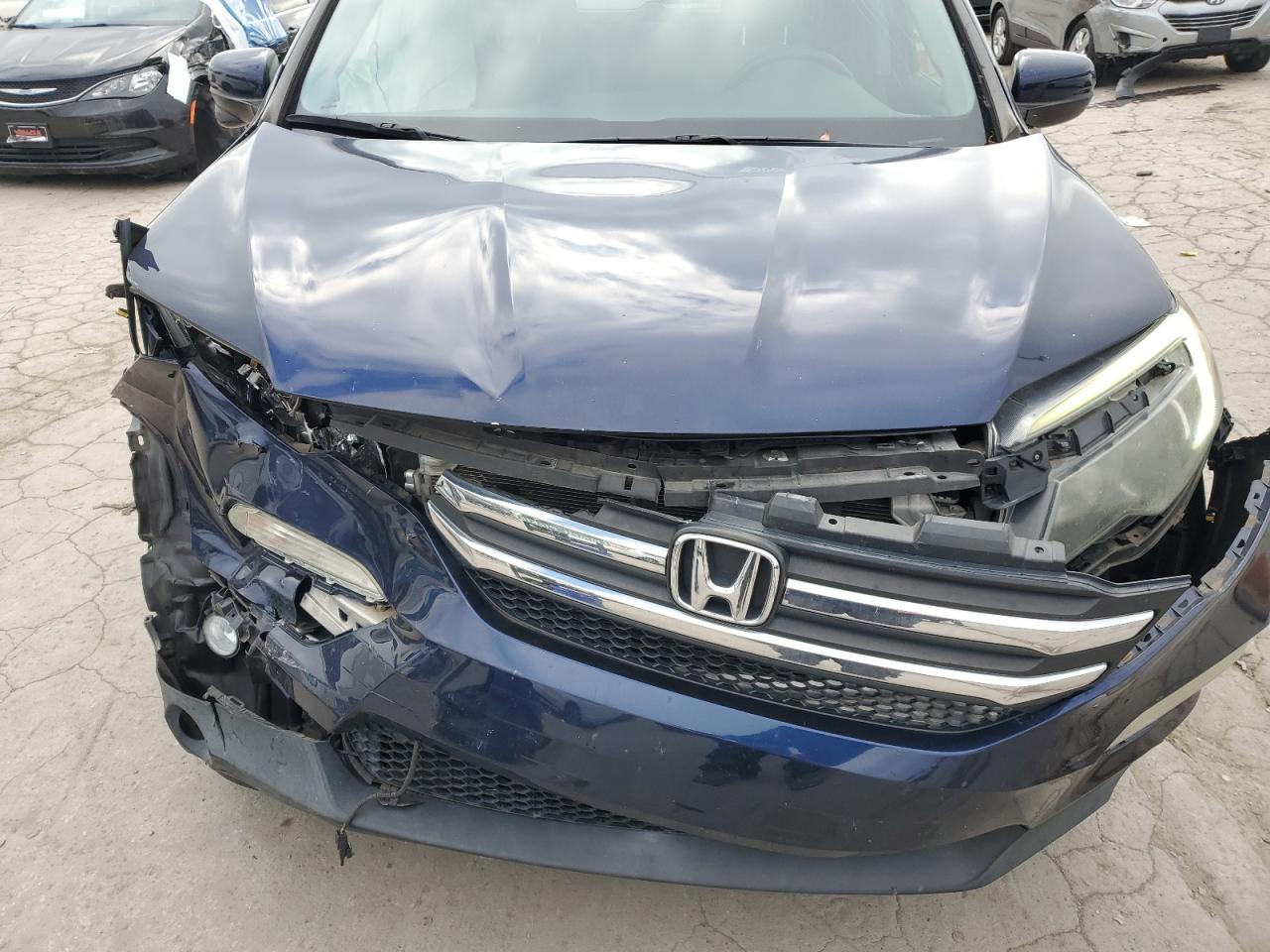 2016 Honda Pilot - Image 12