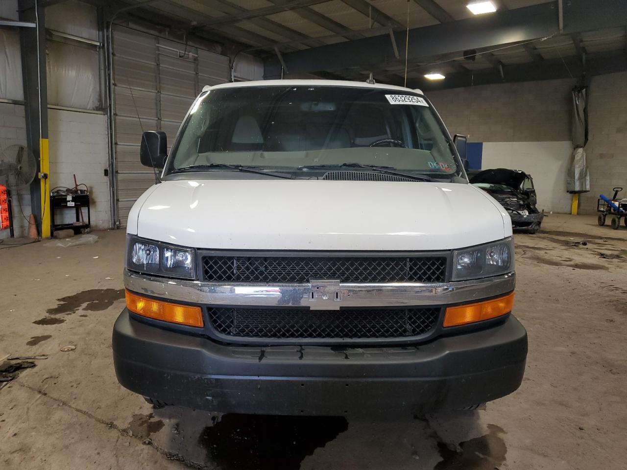 VIN 1GCWGAFP4L1244071 2020 CHEVROLET EXPRESS no.5