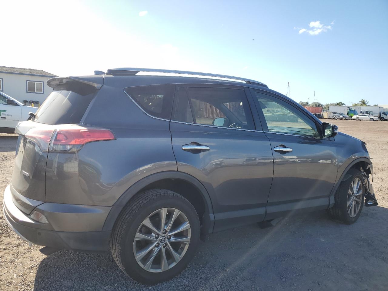 JTMYFREV5JD122003 TOYOTA RAV4 2018