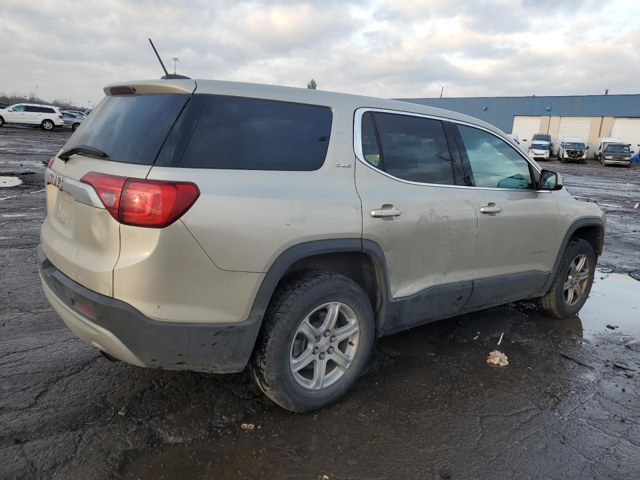 2017 GMC Acadia - Image 3