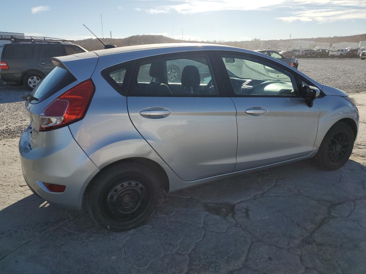 VIN 3FADP4EJ7HM129163 2017 FORD FIESTA no.3