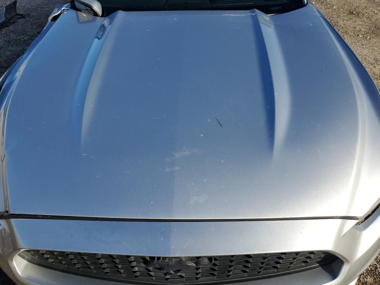 2015 Ford Mustang - Image 13
