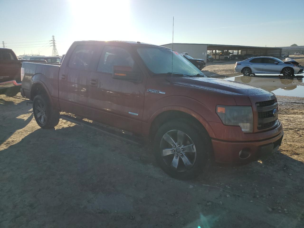 VIN 1FTFW1CT6EKE52728 2014 FORD F-150 no.4