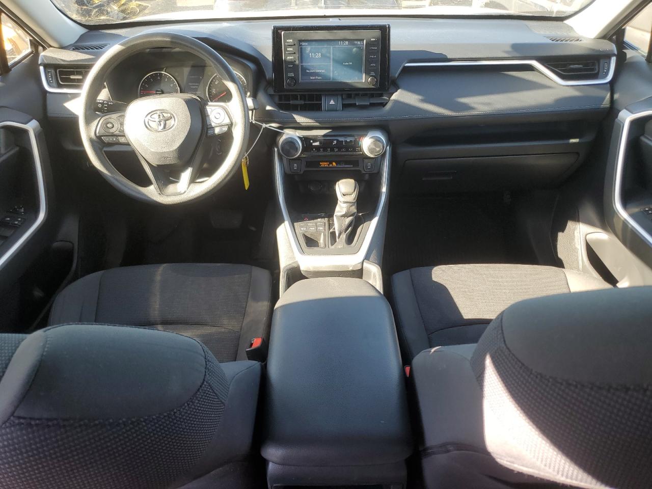 2019 Toyota RAV 4 - Image 8