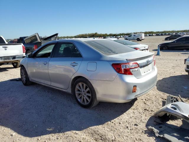 Седаны TOYOTA CAMRY 2013 Серебристый