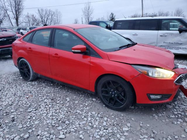 Sedans FORD FOCUS 2016 Red