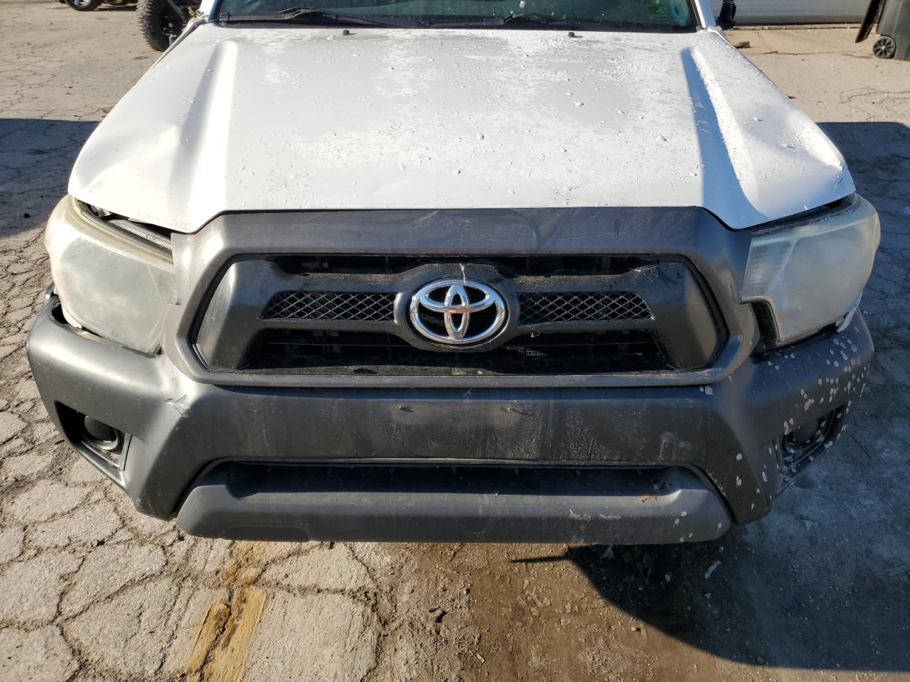 2015 Toyota Tacoma Access Cab VIN: 5TFUX4EN8FX035040 Lot: 84140904