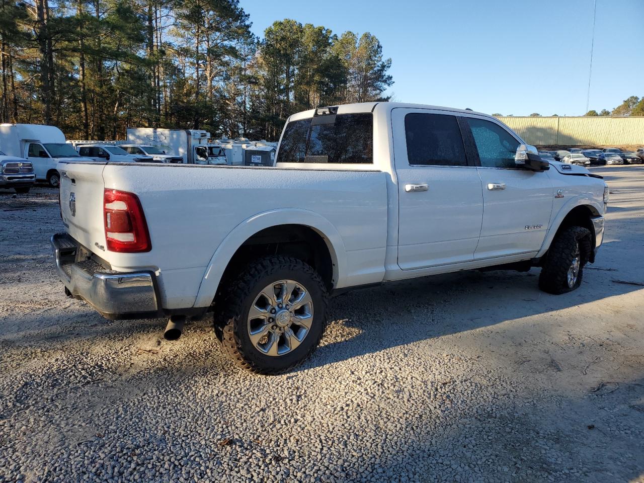 2022 RAM 2500 - Image 3