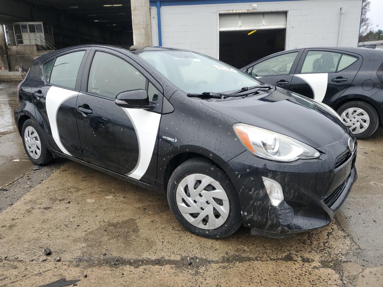 VIN JTDKDTB32G1124779 2016 TOYOTA PRIUS no.4