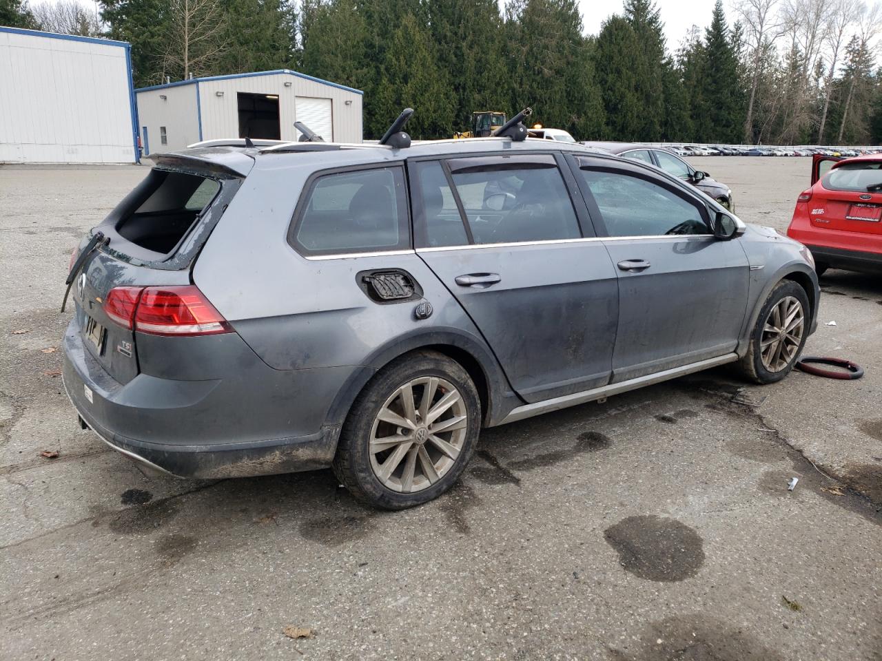 2018 Volkswagen Golf - Image 3