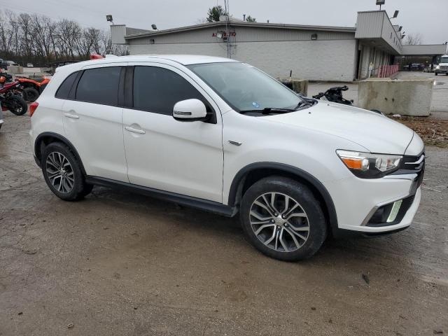  MITSUBISHI OUTLANDER 2019 Biały