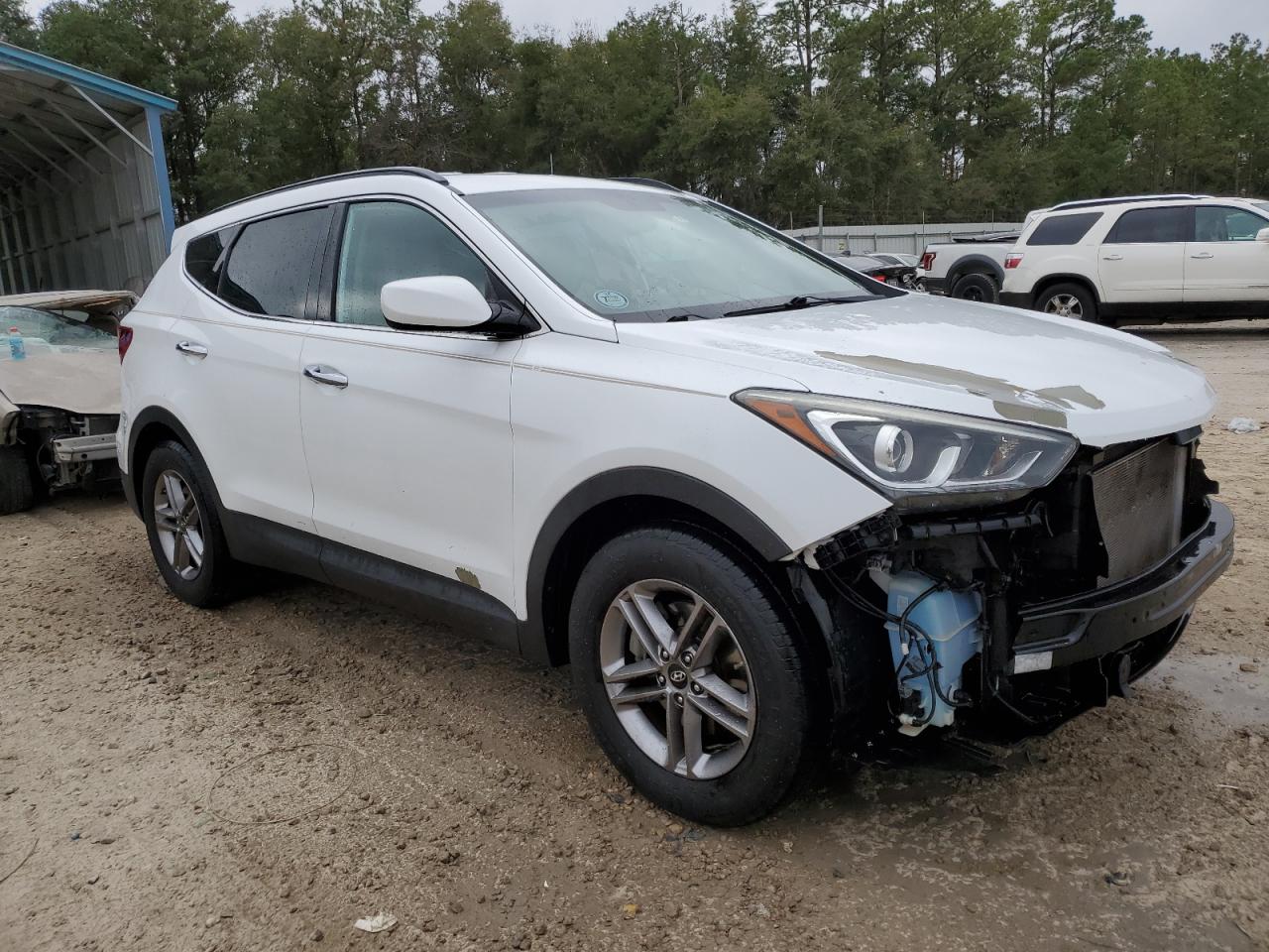 VIN 5NMZU3LB6HH027354 2017 HYUNDAI SANTA FE no.4