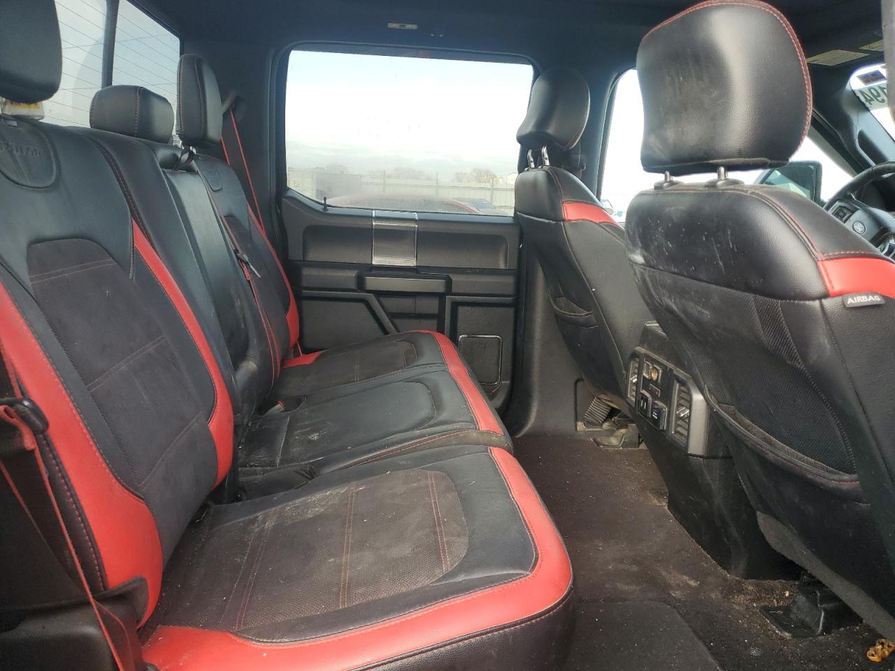 1FTFW1EG9HFB00742 FORD F-150 2017