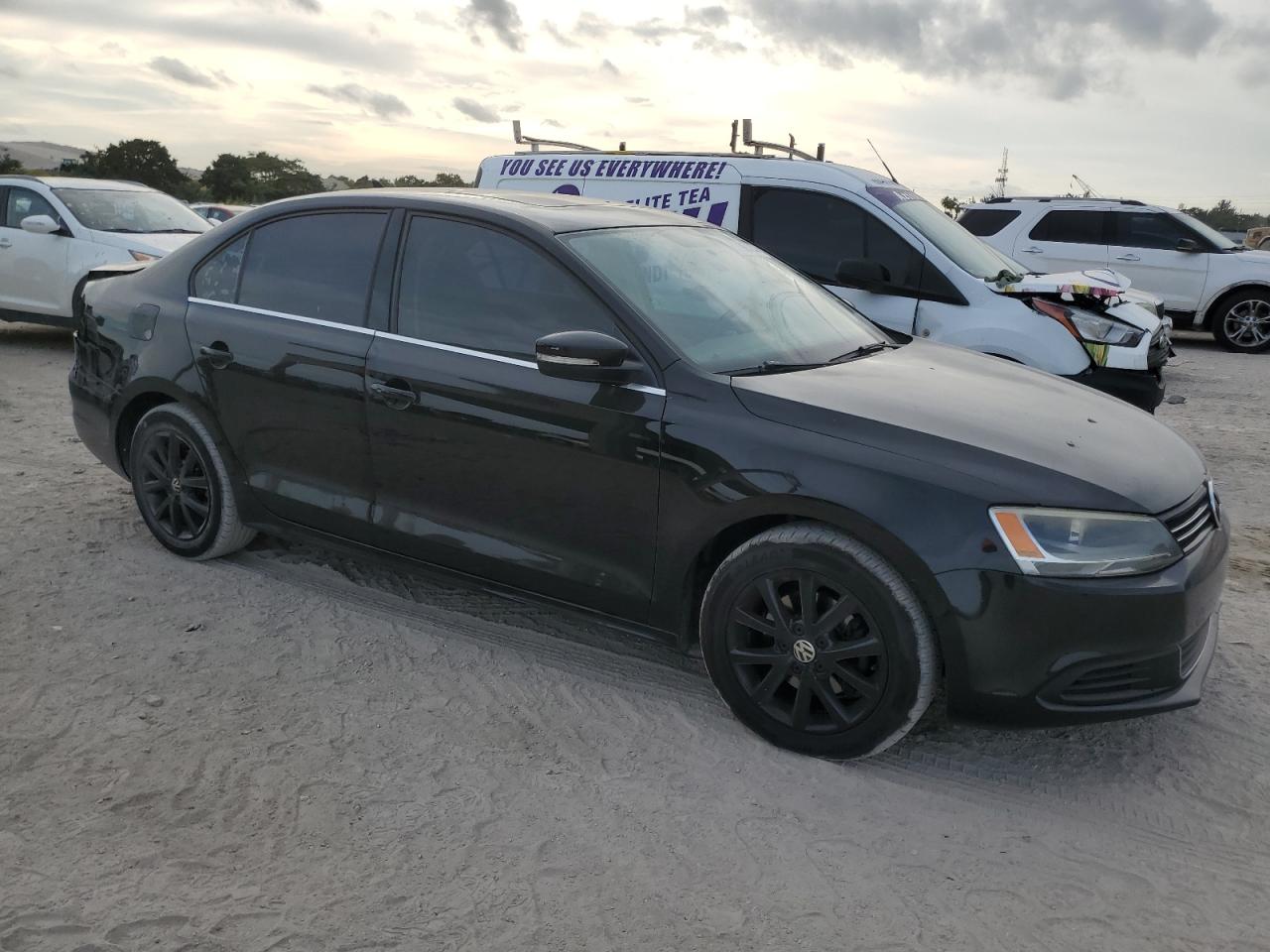 VIN 3VWD17AJ2EM370737 2014 VOLKSWAGEN JETTA no.4