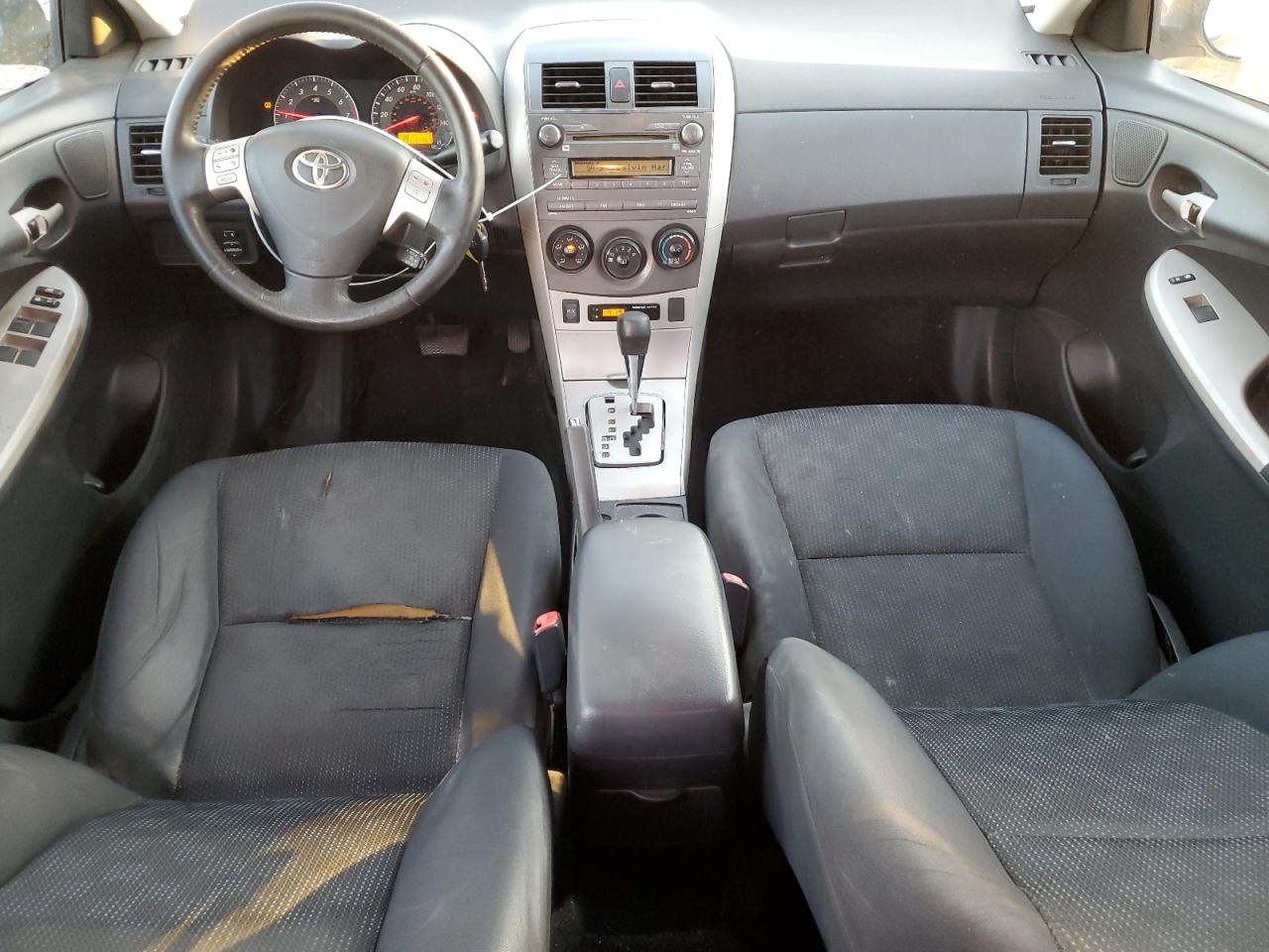 2010 Toyota Corolla - Image 8