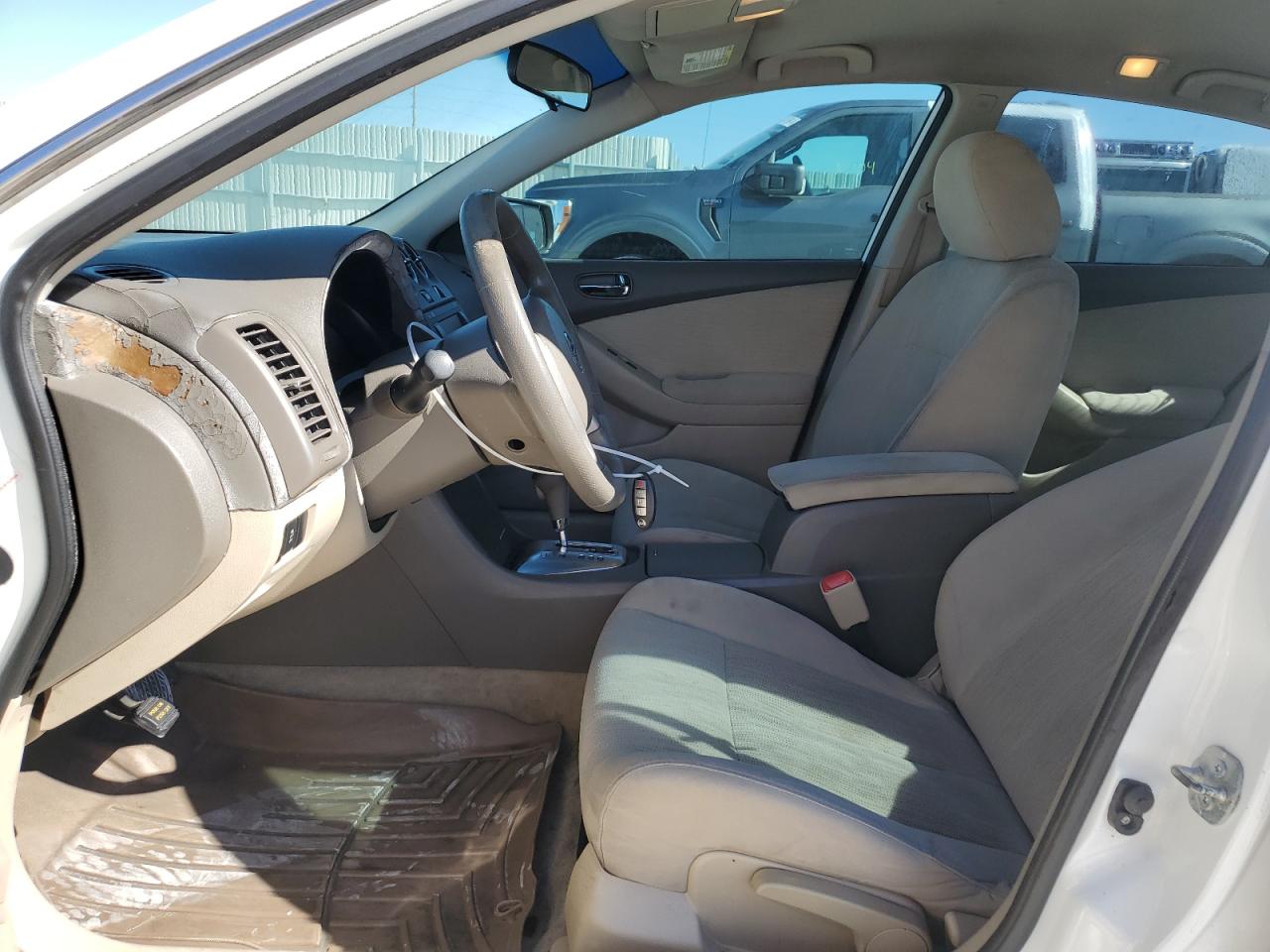2012 Nissan Altima - Image 7
