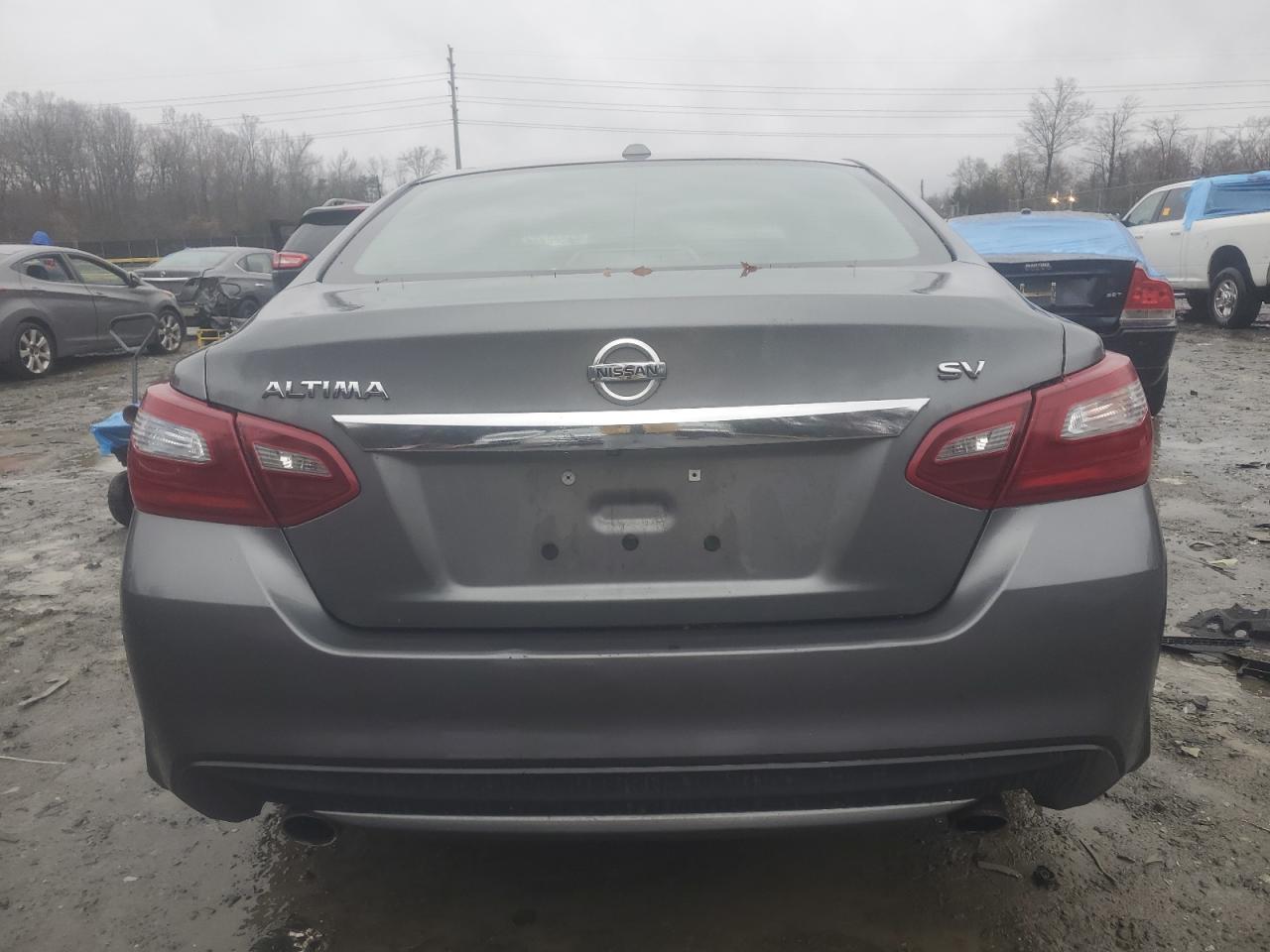 2018 Nissan Altima - Image 6