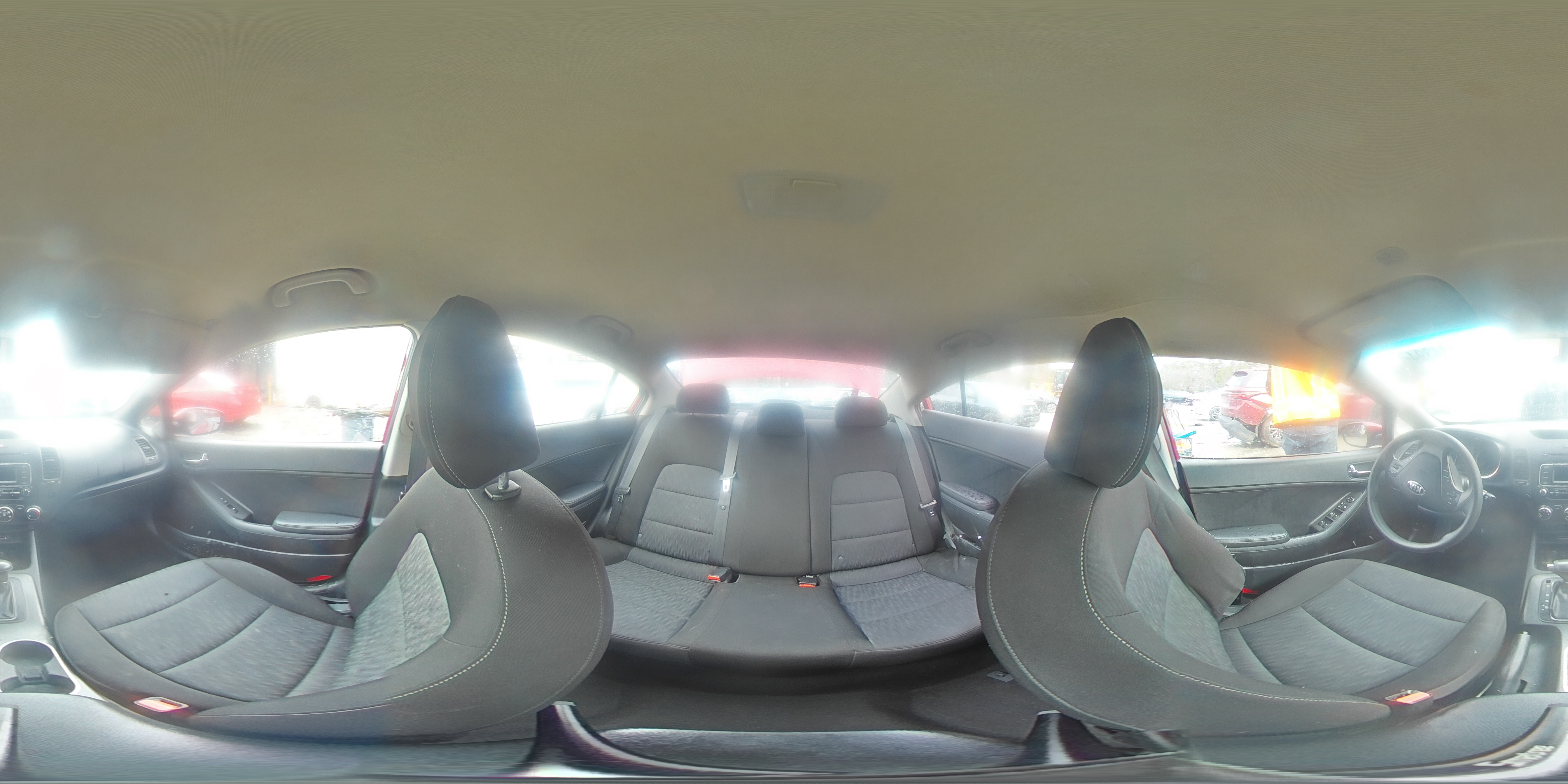 2016 Kia Forte - Image 13