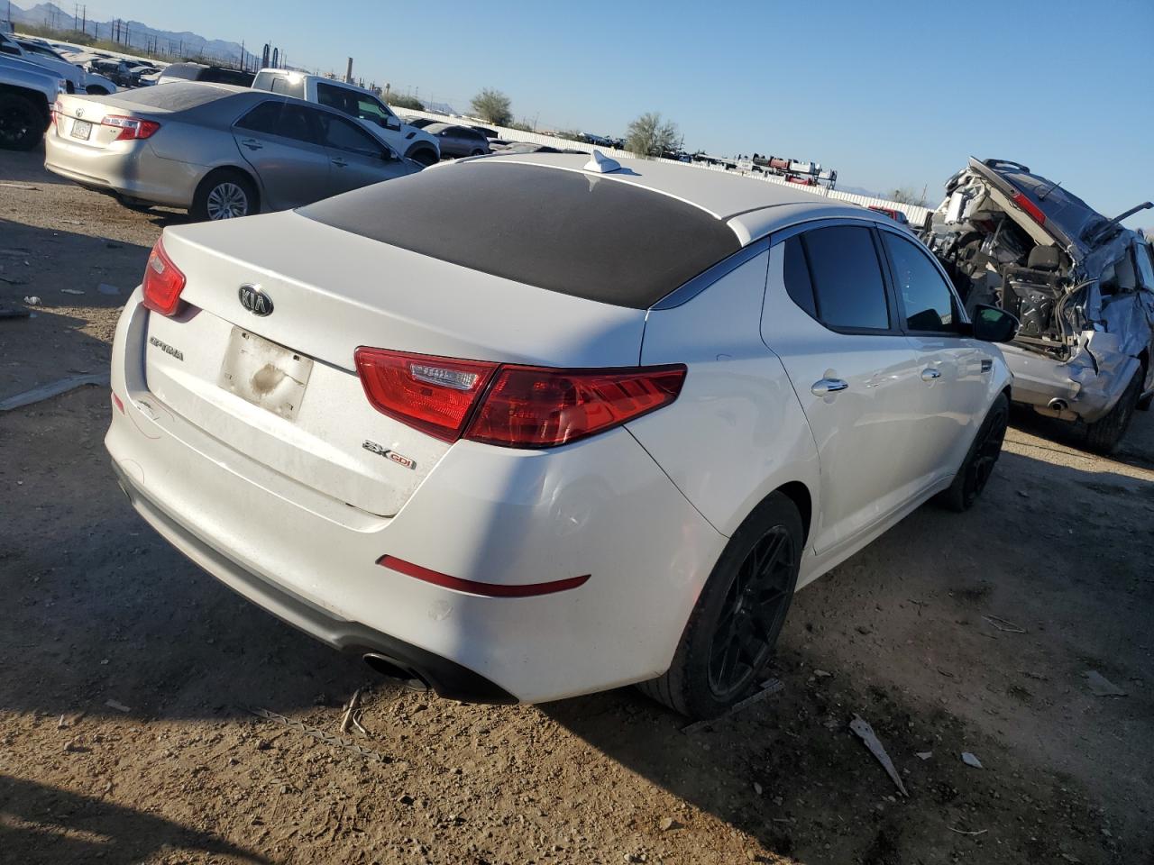 VIN 5XXGN4A76FG519368 2015 KIA OPTIMA no.3