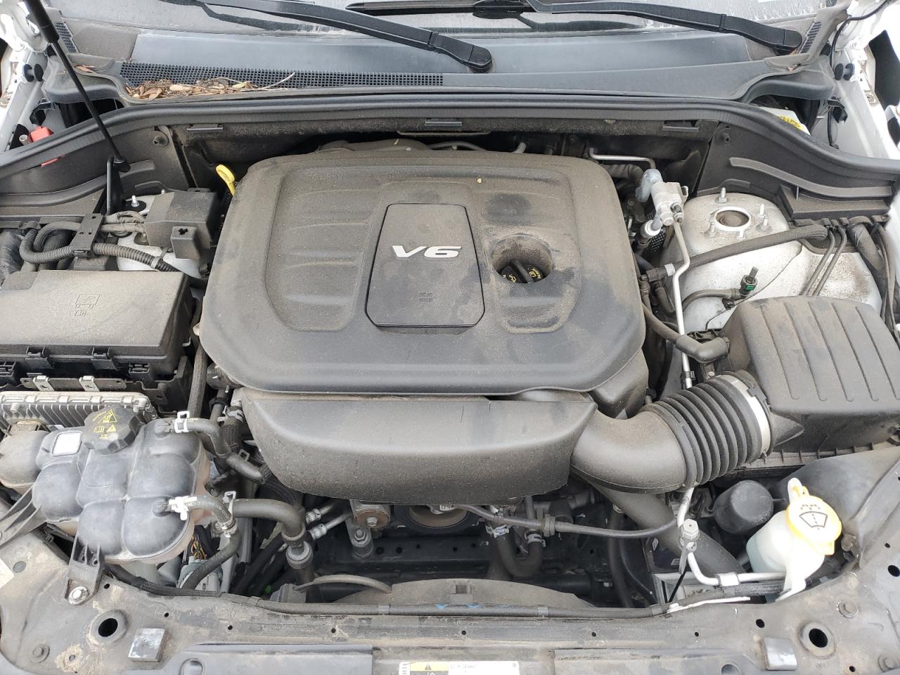 2019 Jeep Grand Cherokee - Image 12