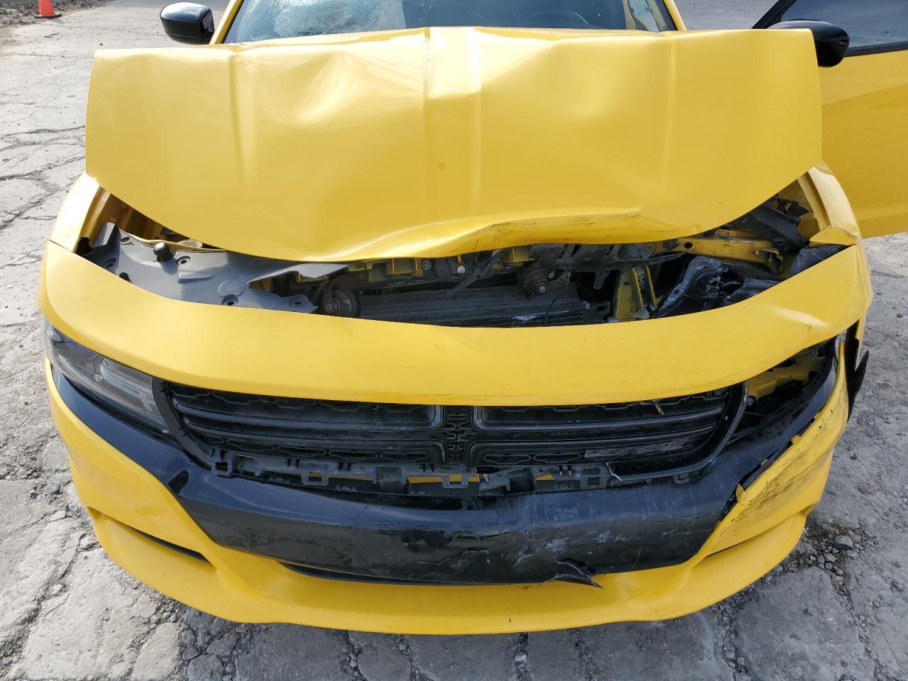 2018 Dodge Charger - Image 11