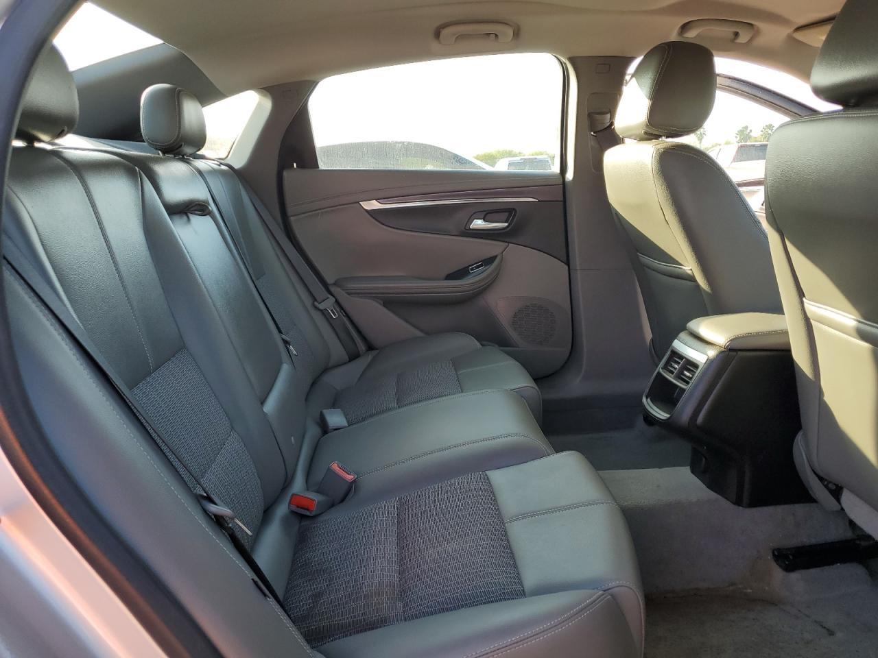 2G1115S35G9181370 CHEVROLET IMPALA 2016