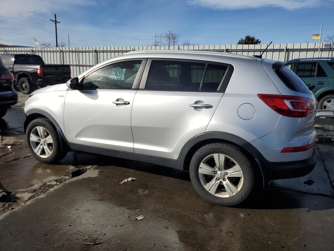 VIN KNDPBCA23D7515226 2013 KIA SPORTAGE no.2