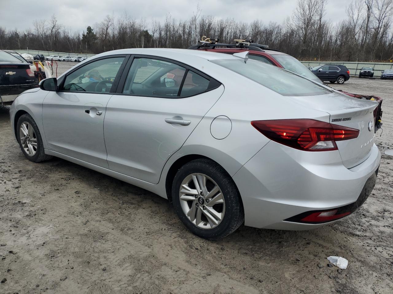 5NPD84LF2KH473809 2019 HYUNDAI ELANTRA - Image 2