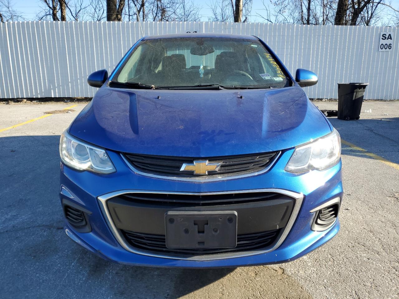 2017 Chevrolet Sonic - Image 5