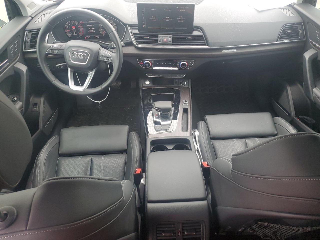 2024 Audi Q5 - Image 8