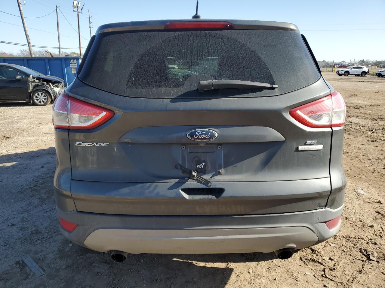 1FMCU0GX5GUA97246 FORD ESCAPE 2016