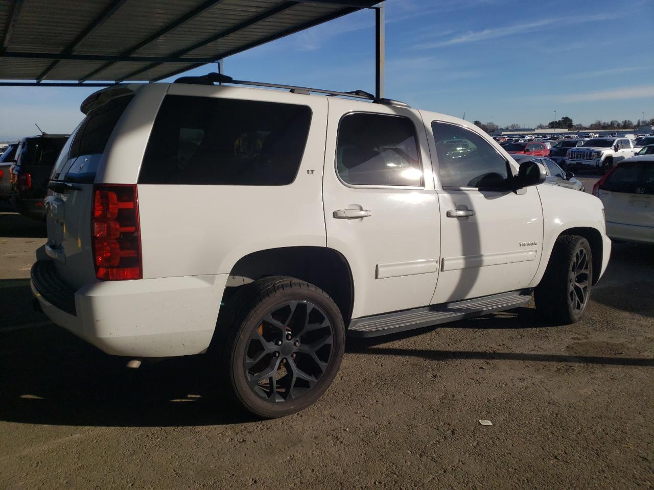 2013 Chevrolet Tahoe - Image 3