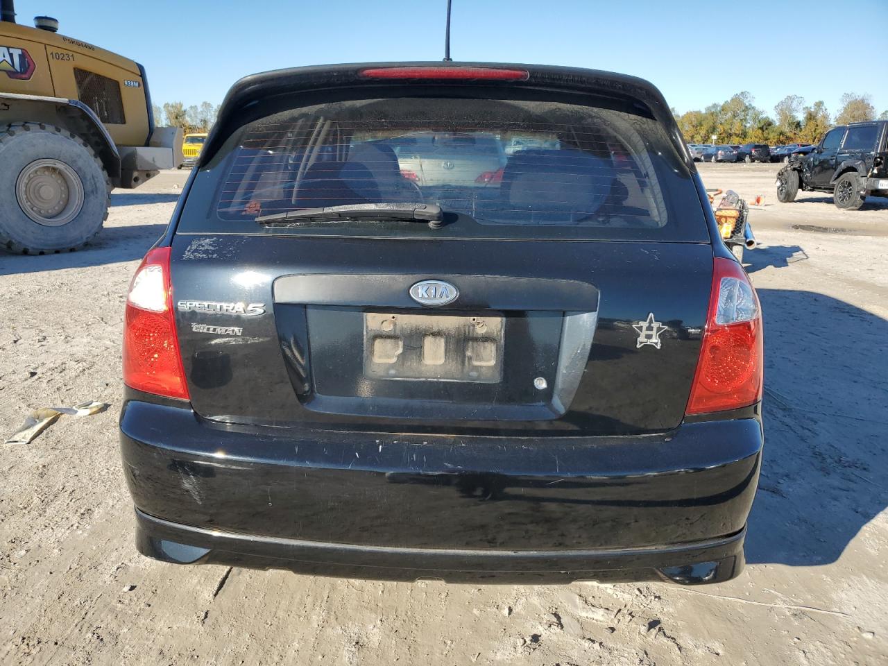 2005 Kia Spectra5 VIN: KNAFE161355073968 Lot: 84543784